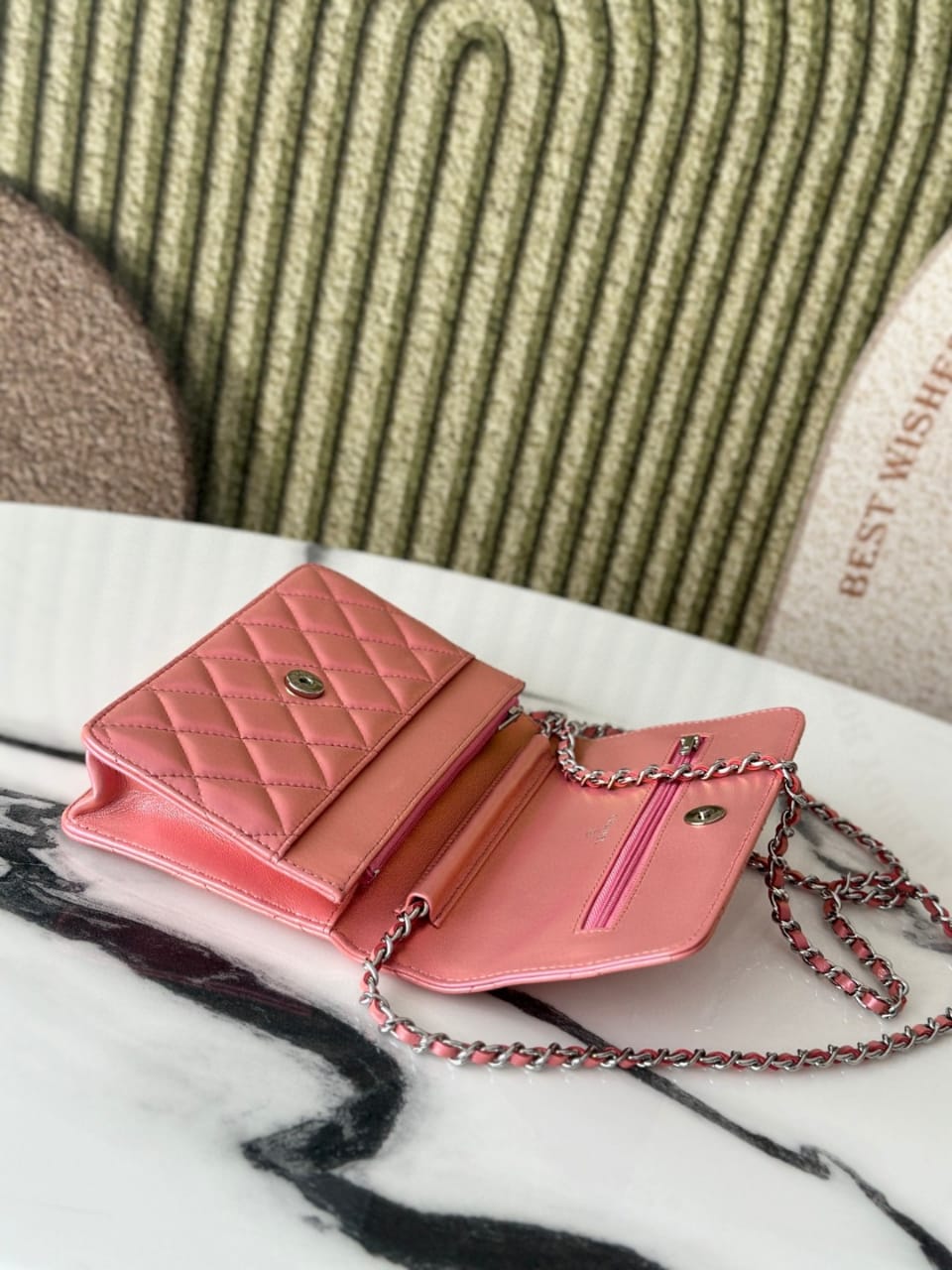 Luxury Women’s Designer Mini Wallet on Chain Handbag – Elegant Crossbody with Lambskin Leather