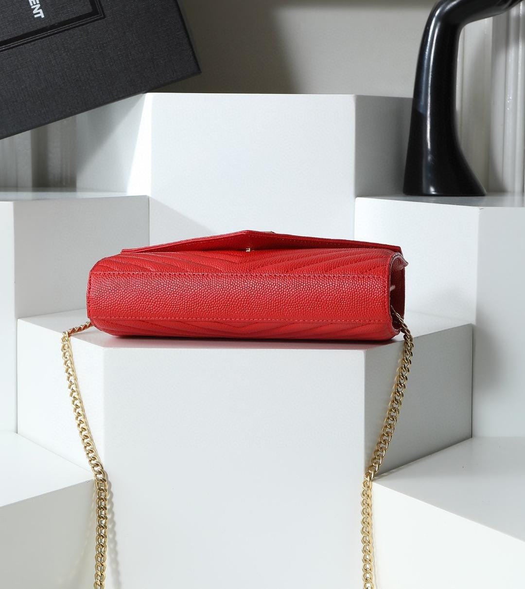 Luxury Genuine Leather Flap Shoulder Bag – Elegant Quilted Design with Detachable Chain Strap (22.5×14×4 cm)