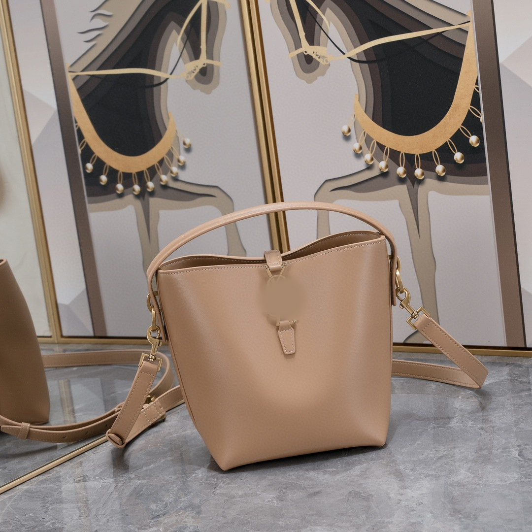 Luxury Small Bucket Handbag – Elegant Italian Leather Shoulder & Top Handle Bag